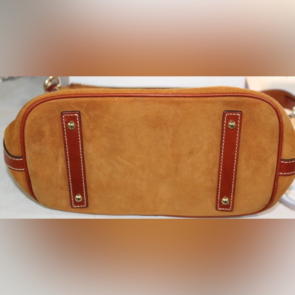 Dooney & Bourke Suede Shoulder Hobo Bag in chestnut brown w DB hangtags NWOT - Picture 11 of 15